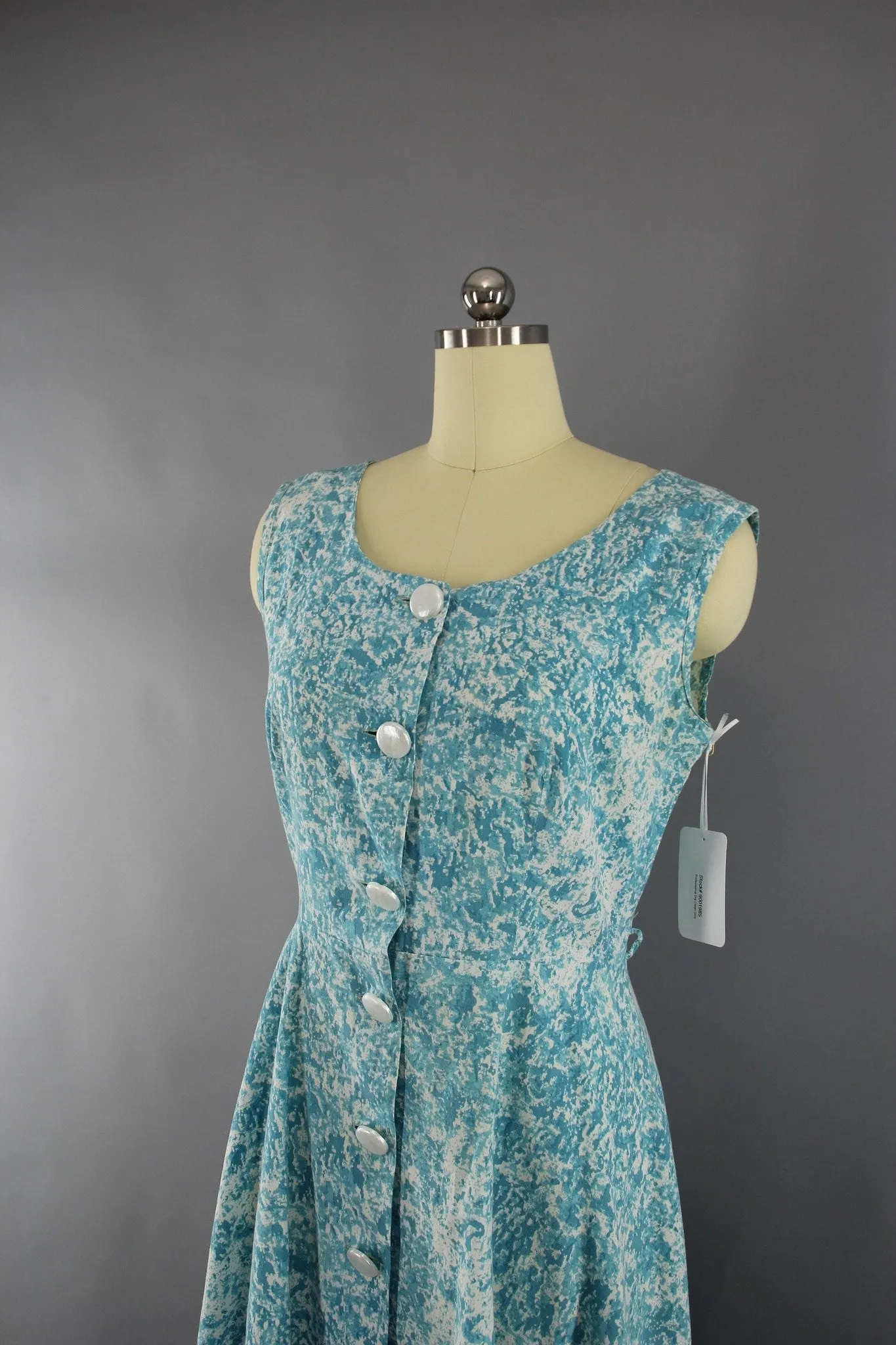 1950s Vintage Day Dress with Blue Abstract Print