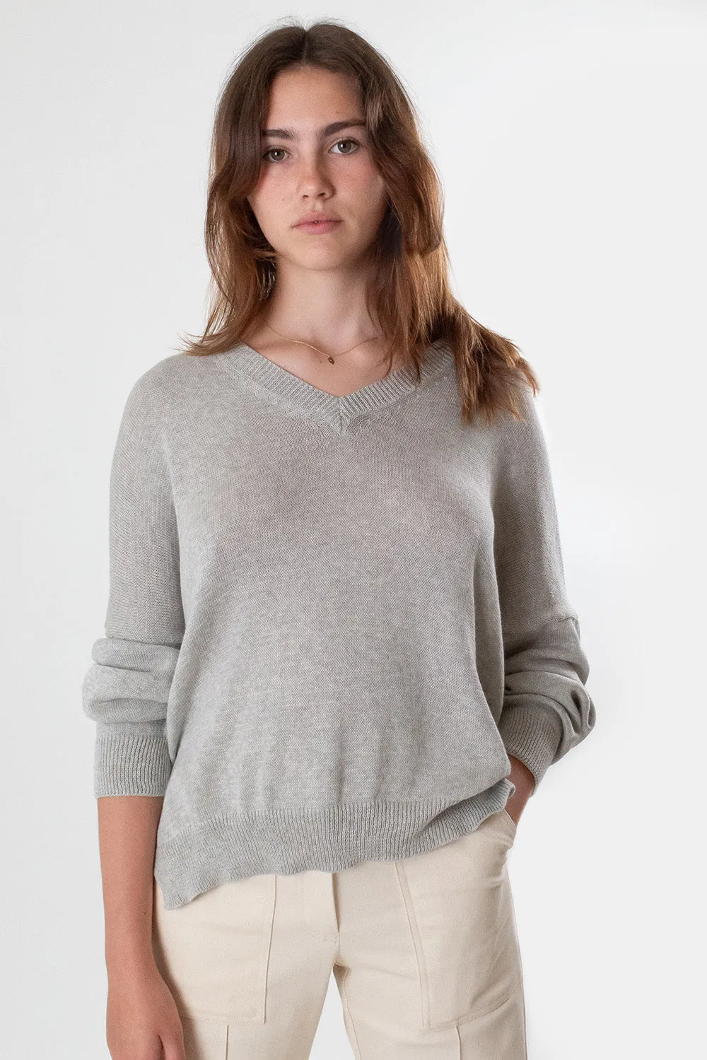 Anna Pima Cotton V Neck Pullover in Light Grey