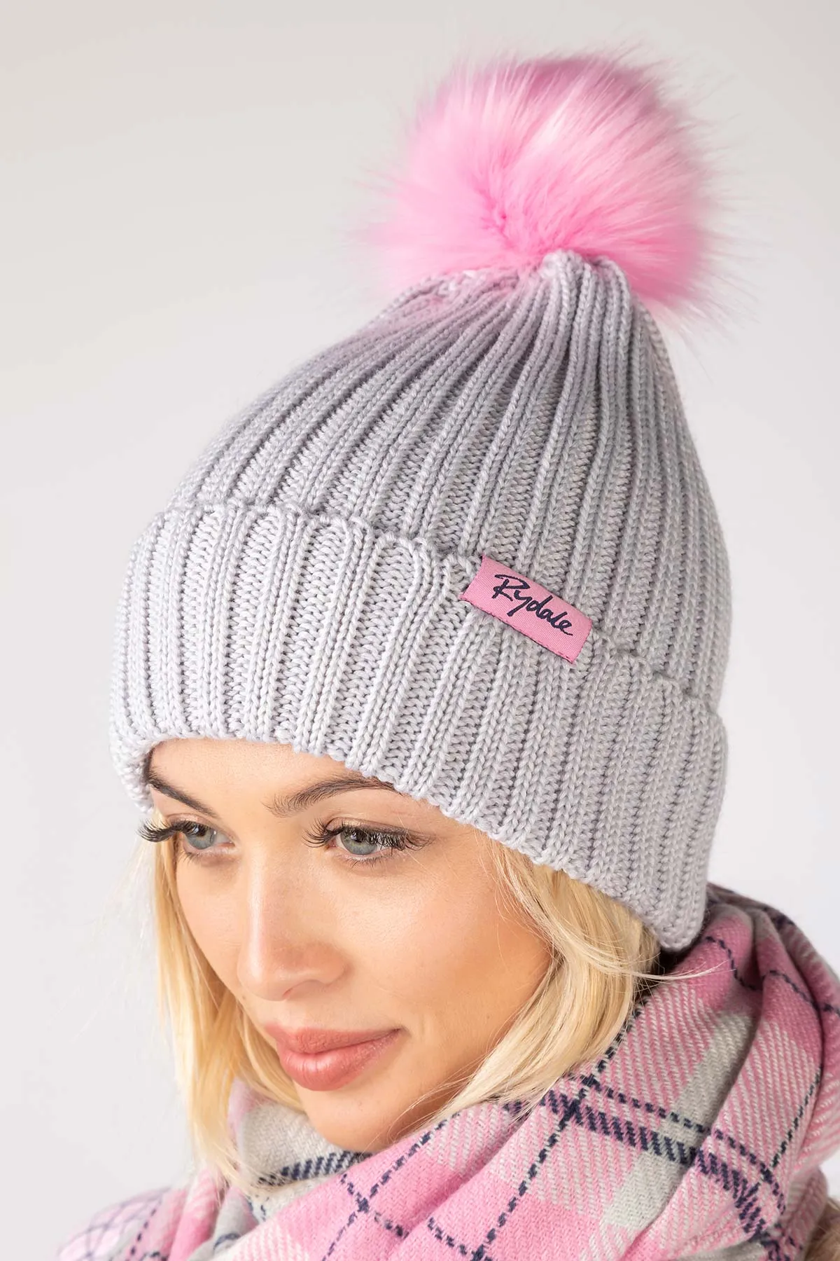 Ladies Pom Pom Hat - Poppy