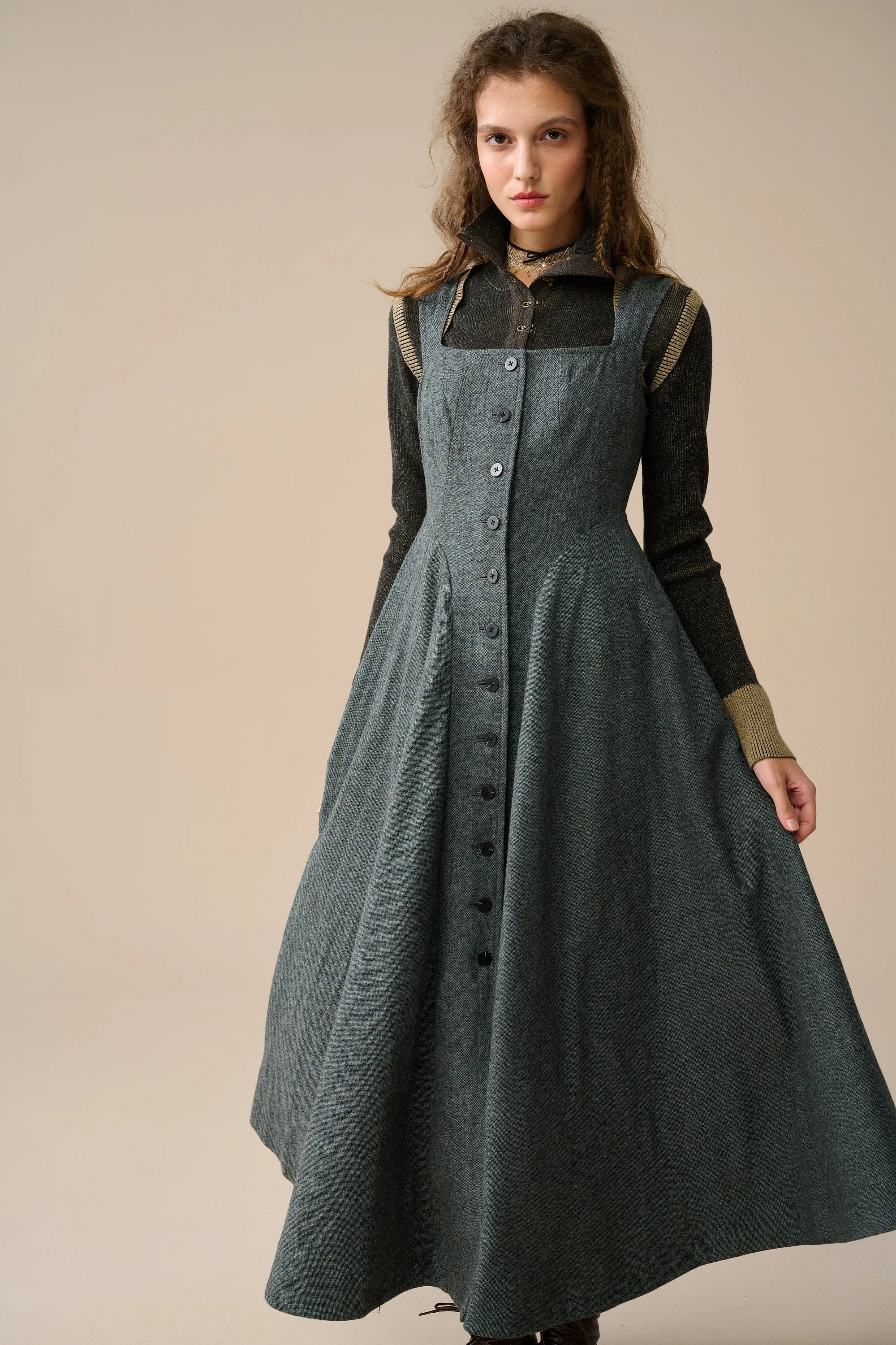 Yedda 17 | single breasted wool dress